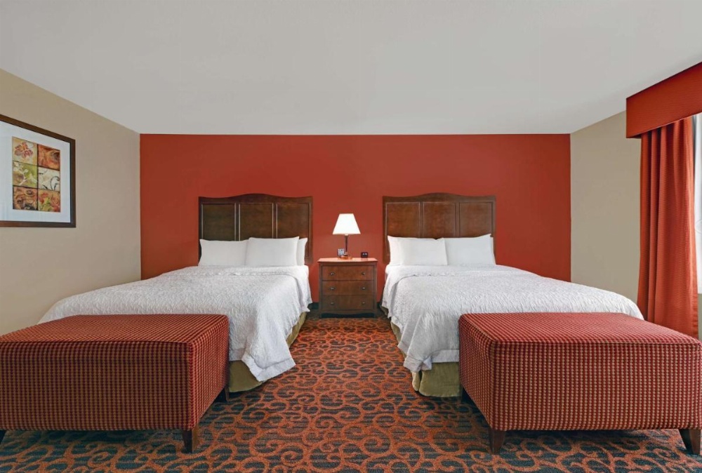 Queen Room with Two Queen Beds - Mobility Access/Non-Smoking