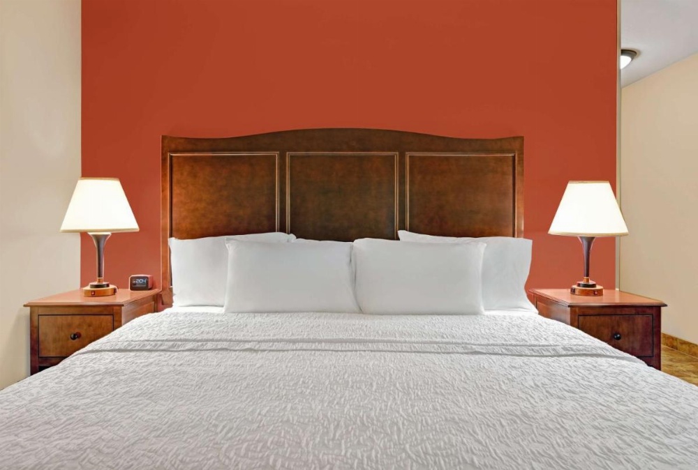 Room image 2